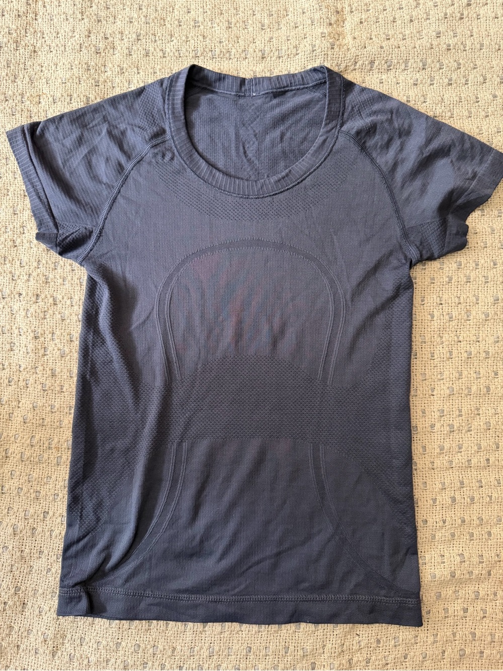 lululemon athletica Navy Short Sleeve Seamless Tech Tee